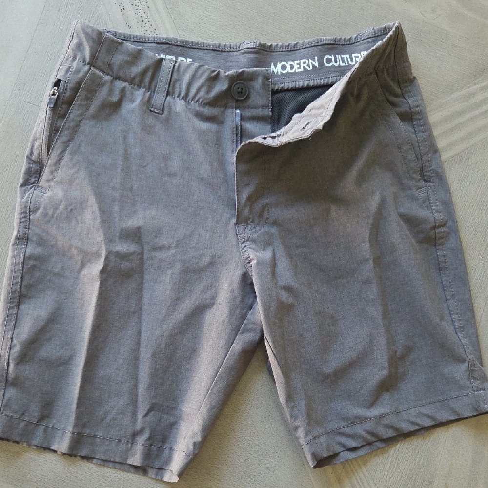 Modern Culture Men's Charcoal Flat Front Shorts